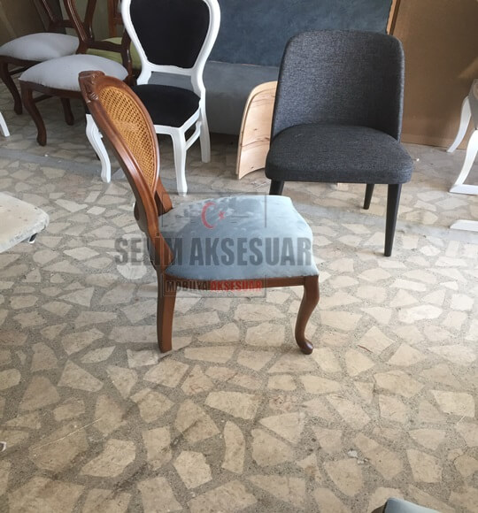 Madalyon Hasırlı Sandalye