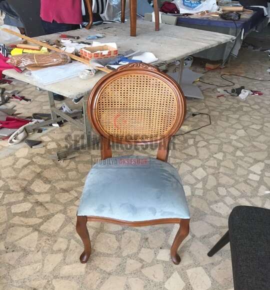 Madalyon Hasırlı Sandalye